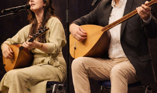 Musik&Chai_Hofkultur.jpg Musik&Chai_Hofkultur.jpg