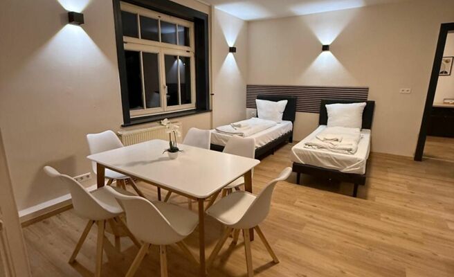 CROWN LIVING Villa Blumenau Studios, SmartTV, Parkplatz