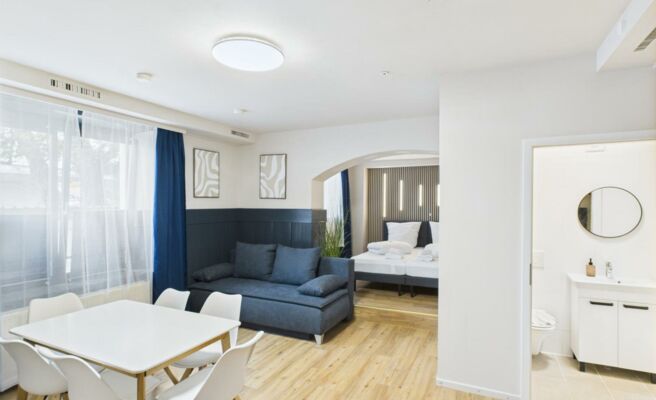 CROWN LIVING Villa Blumenau Studios, SmartTV, Parkplatz