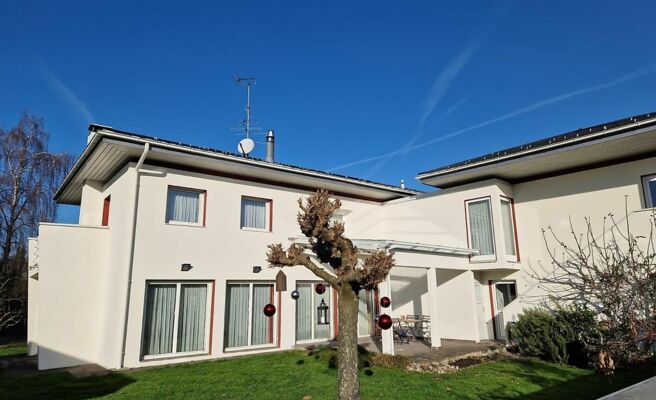 Ferienhaus 80er Liebe mit Whirlpool