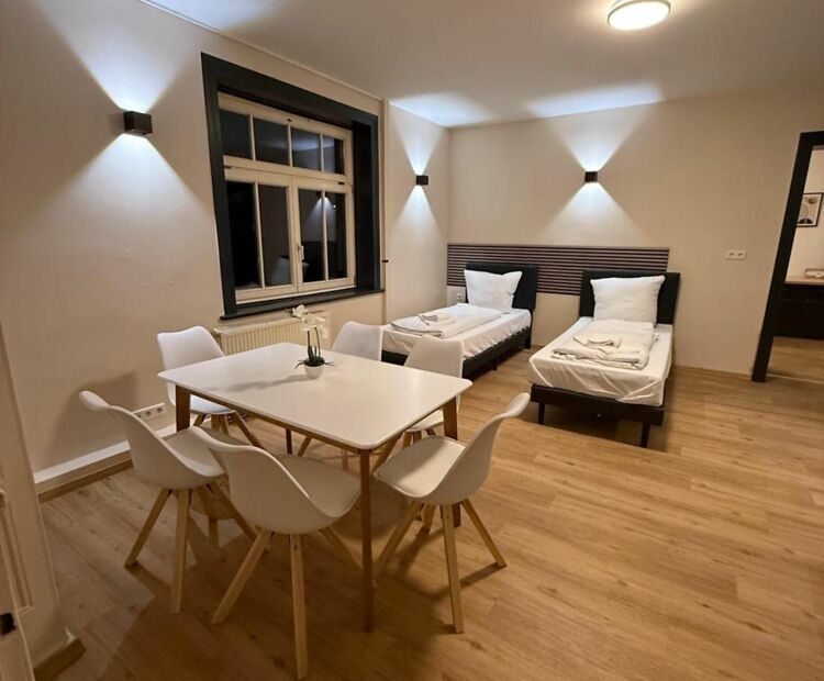 CROWN LIVING Villa Blumenau Studios, SmartTV, Parkplatz CROWN LIVING Villa Blumenau Studios, SmartTV, Parkplatz
