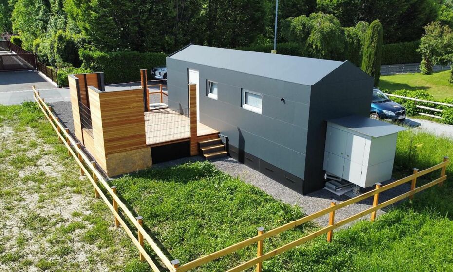 Tiny House möbliert inkl grosser Terrasse Tiny House möbliert inkl grosser Terrasse