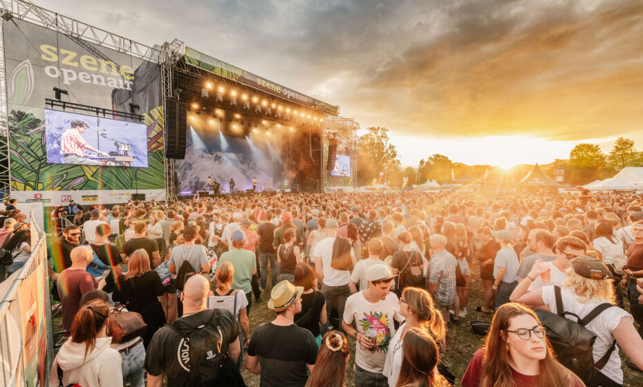 SZENE_19_ATMO_BY_KONRAD_JULIAN_085 (1)