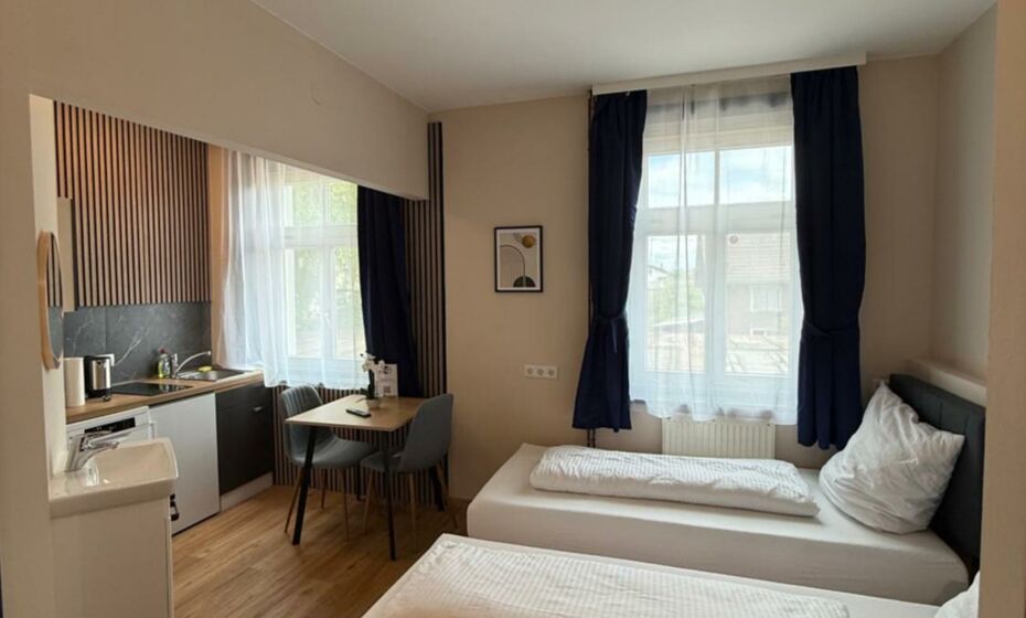 CROWN LIVING Villa Blumenau Studios, SmartTV, Parkplatz