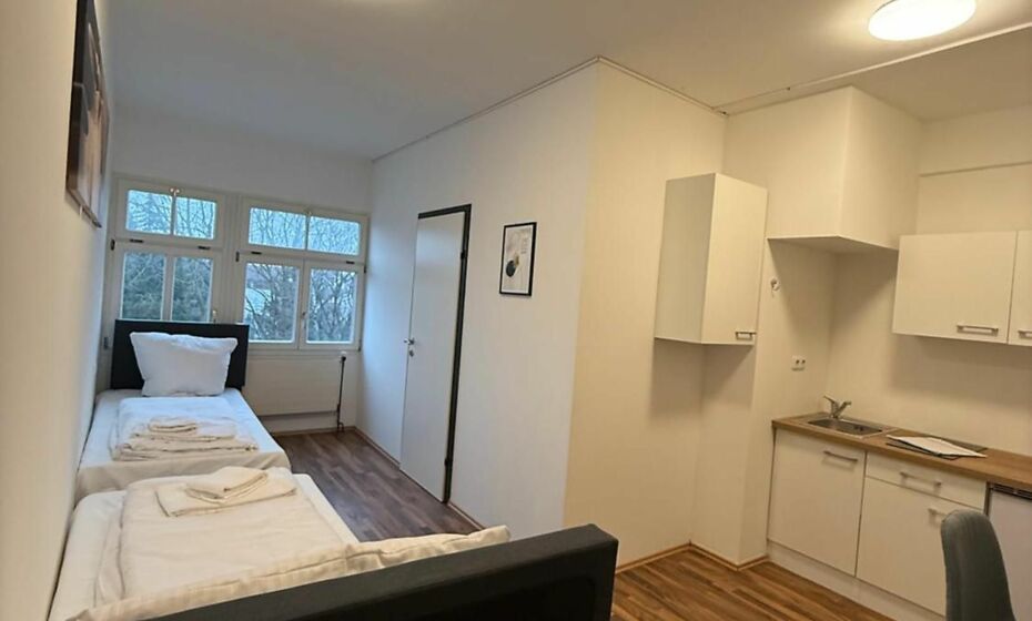 CROWN LIVING Villa Blumenau Studios, SmartTV, Parkplatz CROWN LIVING Villa Blumenau Studios, SmartTV, Parkplatz