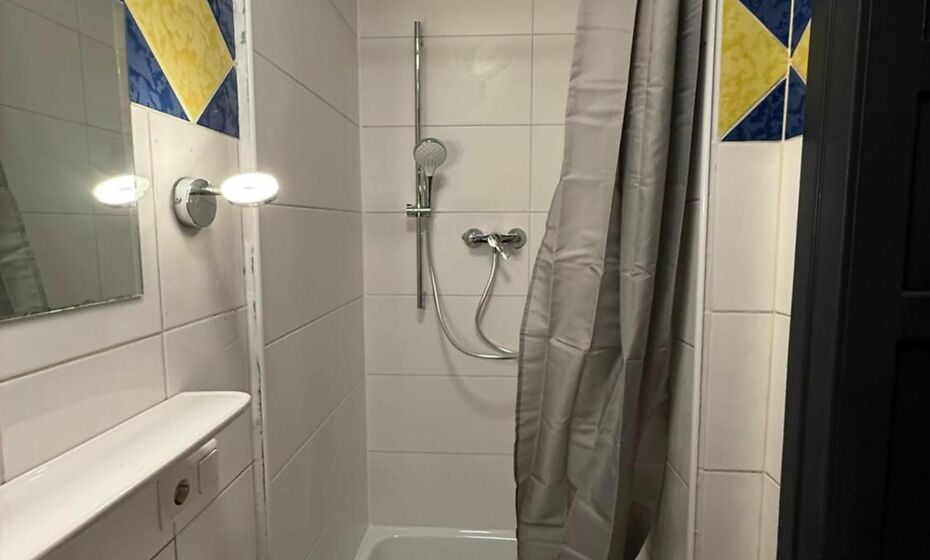 CROWN LIVING Villa Blumenau Studios, SmartTV, Parkplatz