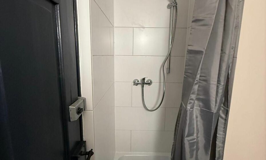 CROWN LIVING Villa Blumenau Studios, SmartTV, Parkplatz