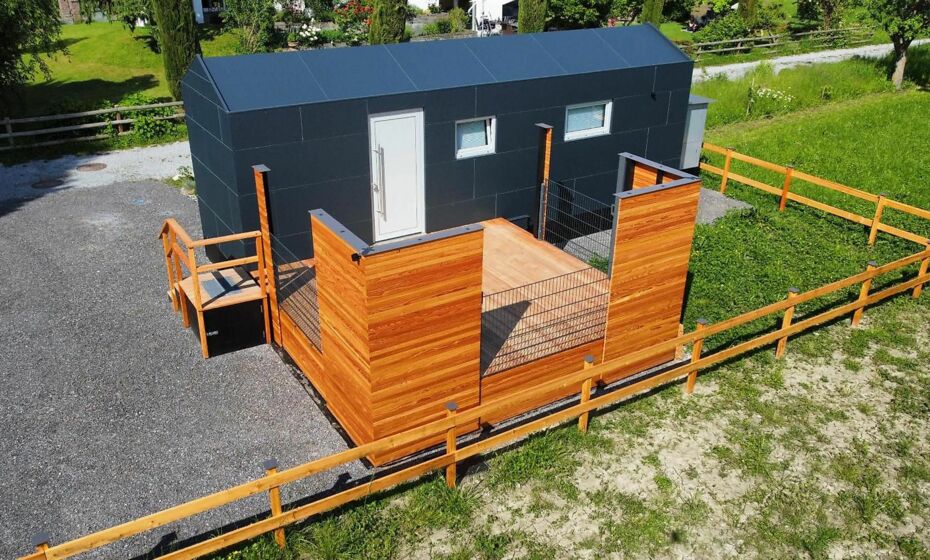 Tiny House möbliert inkl grosser Terrasse Tiny House möbliert inkl grosser Terrasse
