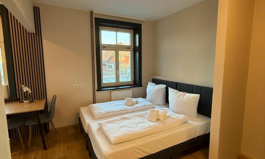 CROWN LIVING Villa Blumenau Studios, SmartTV, Parkplatz